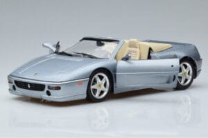 Ferrari F355 Spider Hot Wheels 1:18 23907 Metall - pilt 2/7