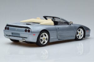 Ferrari F355 Spider Hot Wheels 1:18 23907 Metall - pilt 3/7
