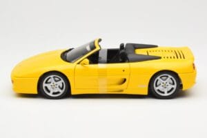Ferrari F355 Spider Kollane UT Models 1:18 180074031 Metall - pilt 3/6