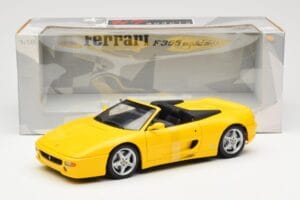 Ferrari F355 Spider Kollane UT Models 1:18 180074031 Metall - pilt 6/6