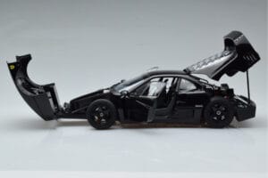 Ferrari F40 Lightweight Must Kyosho 1:18 08412BK Metall - pilt 4/12