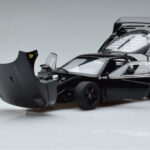 Ferrari F40 Lightweight Must Kyosho 1:18 - image 9 of 12