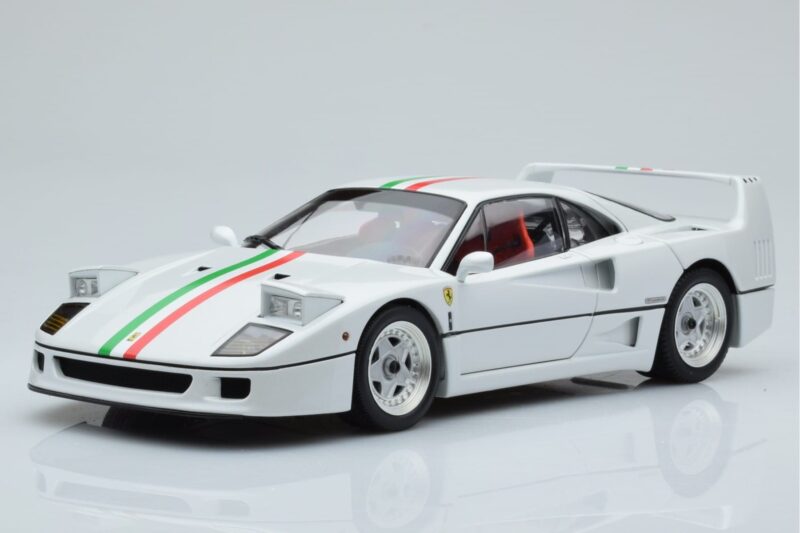 Ferrari F40 Pärlvalge Italy Kyosho 1:18 08416PWT-G Metall