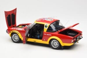 Fiat 124 Abarth #3 Barbasio / Sodano East African Safari Rally 1974 Sun Star 1:18 4952 Metall - pilt 5/8