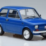 Fiat 126P Sinine MCG 1:18 MCG18324 Metall - image 4 of 6