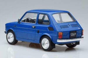Fiat 126P Sinine MCG 1:18 MCG18324 Metall - pilt 5/6