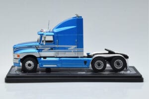 Ford Aeromax Sinine IXO 1:43 TR127 Metall - pilt 3/6