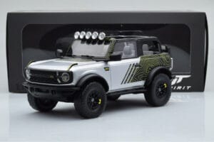 Ford Bronco RTR Iconic Hõbedane GT Spirit 1:18 GT404 Vaik - pilt 6/6
