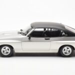 Ford Capri Mk2 X-Pack Hõbe MCG 1:18 - image 3 of 6