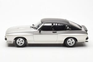 Ford Capri Mk2 X-Pack Hõbe MCG 1:18 MCG18349 Metall - pilt 3/6