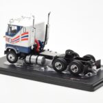 Ford CL 9000 Valge Sinine IXO 1:43 - image 2 of 4