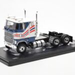 Ford CL 9000 Valge Sinine IXO 1:43 - image 3 of 4
