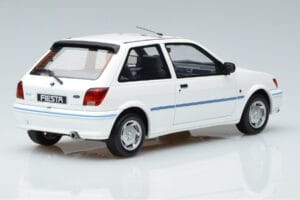Ford Fiesta Mk3 XR2i Otto 1:18 OT967 Vaik - pilt 2/6