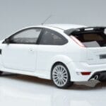 Ford Focus RS Mk2 Valge Otto 1:18 OT977 Vaik - image 5 of 6