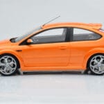 Ford Focus Mk2 ST 2.5 Electric Oranž Otto 1:18 - image 3 of 6