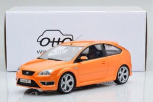 Ford Focus Mk2 ST 2.5 Electric Oranž Otto 1:18 OT961 Vaik - pilt 6/6