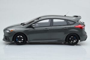 Ford Focus RS Mk3 Stealth Hall Otto 1:18 OT779 Vaik - pilt 3/6