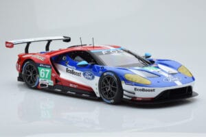 Ford GT Chip Ganassi Racing UK #67 M. Franchitti / A. Priaulx / H. Tincknell 24 Hours of Le Mans 2016 Minichamps 1:18 1551686 - pilt 4/6