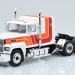 Ford LTL 9000 Valge Punane Oranž IXO 1:43