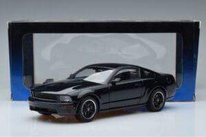 Ford Mustang GT S197 Bullitt AUTOart 1:18 73067 Metall - pilt 7/7