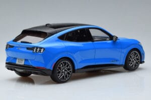 Ford Mustang Mach-E GT Performance Sinine Otto 1:18 OT414 Vaik - pilt 2/6
