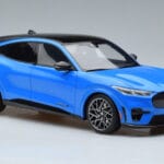 Ford Mustang Mach-E GT Performance Sinine Otto 1:18 OT414 Vaik - image 4 of 6