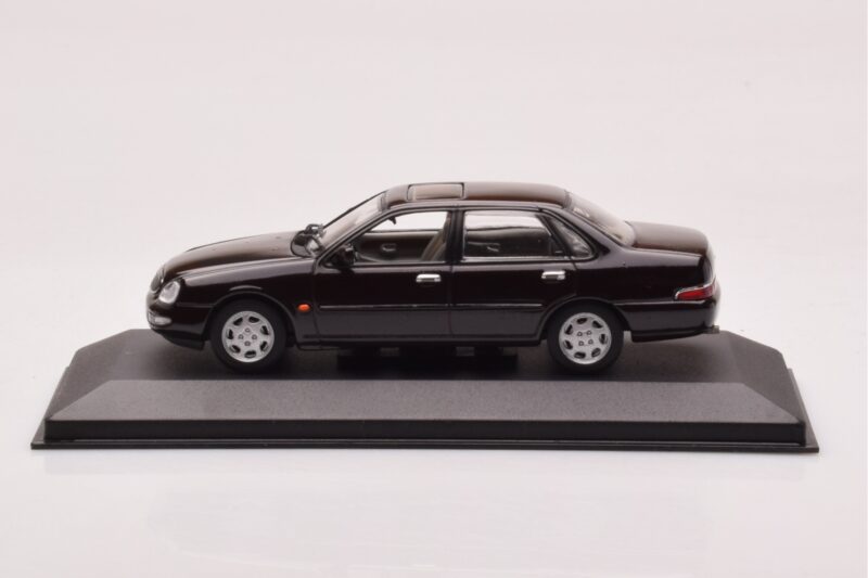 Ford Scorpio Must Minichamps 1:43