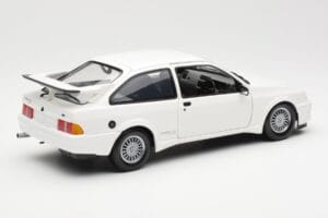 Ford Sierra RS RHD Valge Minichamps 1:18 150084070 Metall - pilt 3/8