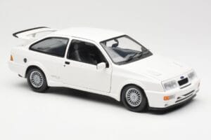 Ford Sierra RS RHD Valge Minichamps 1:18 150084070 Metall - pilt 6/8