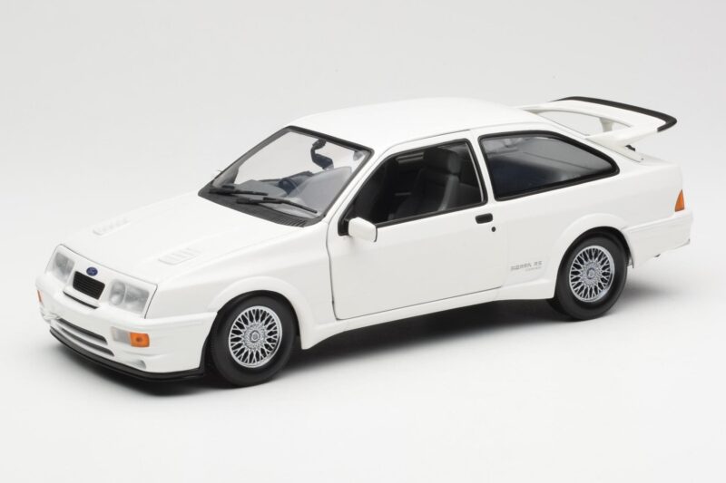 Ford Sierra RS RHD Valge Minichamps 1:18