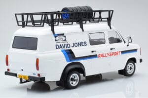 Ford Transit Mk2 Van Team David Jones Rally Assistance IXO 1:18 18RMC033XE Metall - pilt 2/6