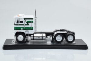 Freightliner FLA Valge Roheline IXO 1:43 TR149 Metall - pilt 2/4