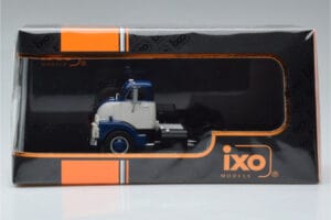 GMC 950 COE Sinine Valge IXO 1:43 TR150 Metall - pilt 6/6