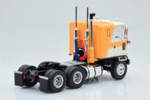 GMC Astro 95 Beež Valge IXO 1:43 TR167 Metall - pilt 2/5