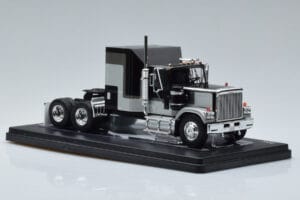 GMC General Hõbedane Must IXO 1:43 TR117 Metall - pilt 4/6