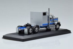 GMC General Hõbedane IXO 1:43 TR079 Metall - pilt 2/6