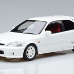 Honda Civic Type R EK9 Valge Otto 1:18 OT264 Vaik