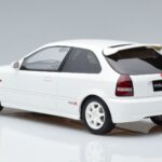 Honda Civic Type R EK9 Valge Otto 1:18 OT264 Vaik - image 5 of 7