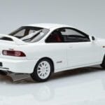 Honda Integra DC2 Euro Spec Valge Otto 1:18 OT974 Vaik - image 2 of 6