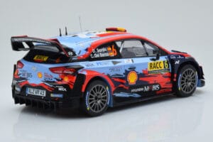Hyundai i20 Coupe WRC #6 D. Sordo / C. del Barrio Rally Catalunya 2019 IXO 1:18 18RMC052C Metall - pilt 2/6