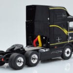 International Eagle Cabover Must IXO 1:43 - image 2 of 5