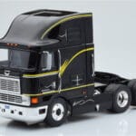 International Eagle Cabover Must IXO 1:43