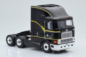 International Eagle Cabover Must IXO 1:43 TR169 Metall - pilt 3/5