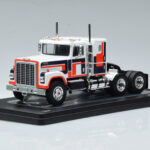 International Transtar 4300 Valge IXO 1:43
