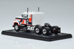 International Transtar 4300 Valge IXO 1:43 TR153 Metall - pilt 5/6