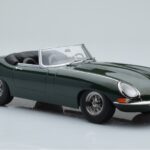 Jaguar E-Type Series 1 Roadster Roheline KK-Scale 1:18 - image 4 of 6