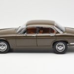 Jaguar XJ6 Series 1 4.2 Sable Pruun Paragon 1:18 - image 4 of 8
