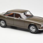 Jaguar XJ6 Series 1 4.2 Sable Pruun Paragon 1:18 - image 6 of 8