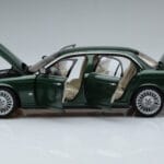 Jaguar XJ6 X350 Racing Roheline Almost Real 1:18 - image 4 of 13