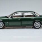 Jaguar XJ6 X350 Racing Roheline Almost Real 1:18 - image 5 of 13